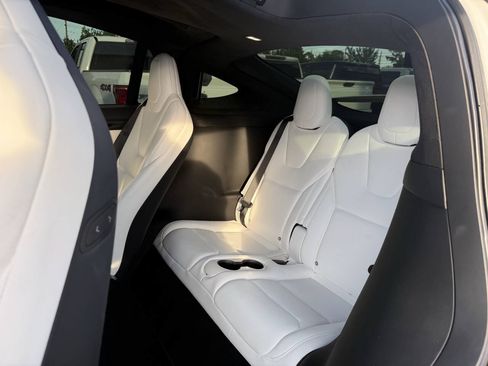 Used 2019 Tesla Model X 75D AWD/4WD image 13