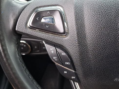 Used 2017 Lincoln MKC Select w/ Select Plus Package AWD/4WD image 23