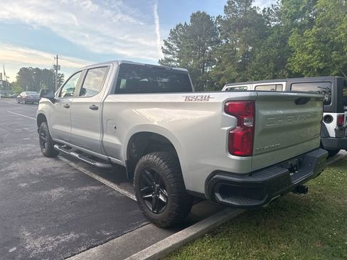 Used 2020 Chevrolet Silverado 1500 Custom Trail Boss w/ Custom Convenience Package AWD/4WD image 3