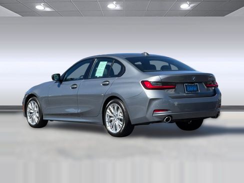 Used 2023 BMW 330i Sedan w/ Convenience Package RWD image 3