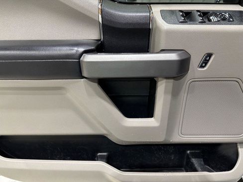 Used 2019 Ford F250 XLT w/ XLT Value Package image 16