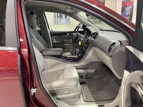 Used 2017 Buick Enclave Premium w/ Trailering Package AWD/4WD image 18