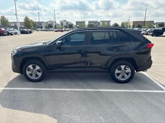 Used 2022 Toyota RAV4 LE AWD/4WD video 2
