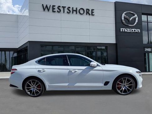 Used 2025 Genesis G70 2.5T image 2