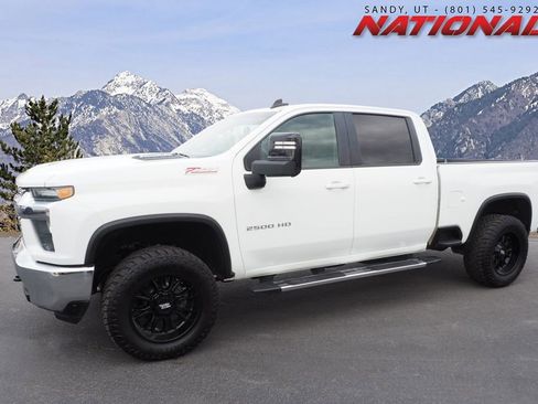 Used 2023 Chevrolet Silverado 2500 LT w/ Convenience Package image 1
