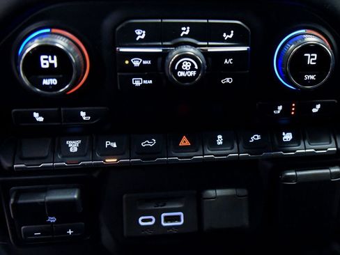 Used 2020 Chevrolet Silverado 2500 LT w/ All Star Edition AWD/4WD image 26