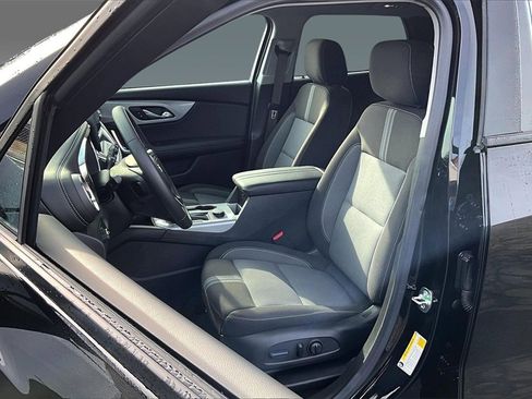 Used 2024 Chevrolet Blazer LT image 14