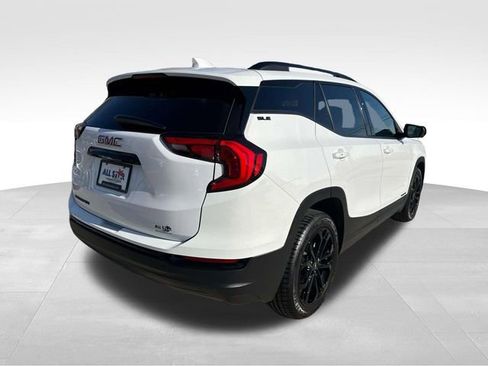 Used 2020 GMC Terrain SLE w/ Driver Convenience Package image 9