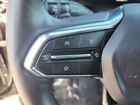 Used 2025 Chevrolet Equinox LT AWD/4WD image 20