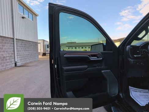 Used 2022 Chevrolet Silverado 1500 High Country AWD/4WD image 10