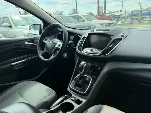 Used 2014 Ford Escape SE w/ Equipment Group 201A image 11