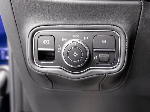 Certified 2025 Mercedes-Benz G 63 AMG 4MATIC image 10