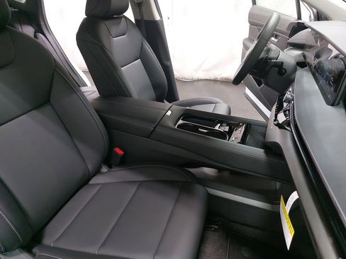 New 2025 Nissan Murano SV image 10