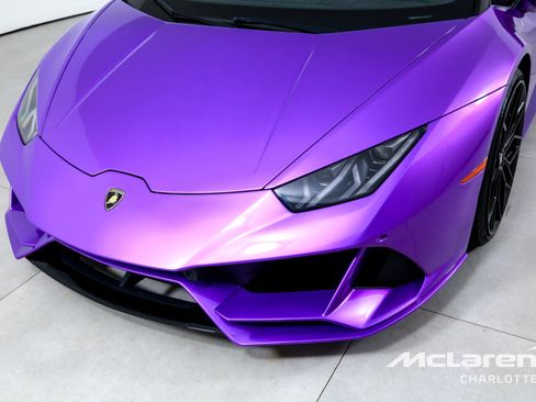 Used 2020 Lamborghini Huracan EVO AWD/4WD image 28