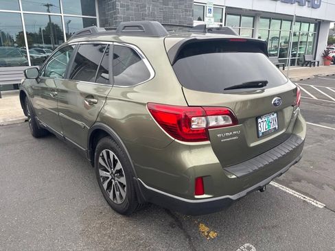 Used 2016 Subaru Outback 2.5i Limited AWD/4WD image 5