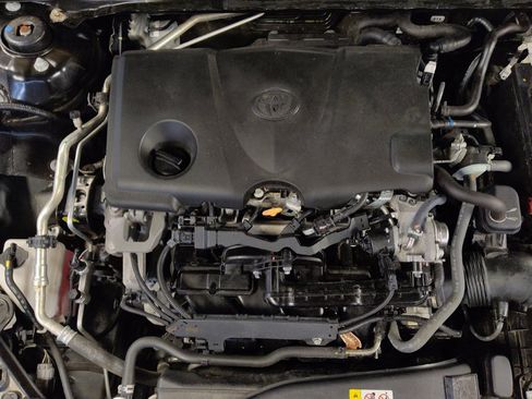 Used 2023 Toyota Camry SE FWD image 30