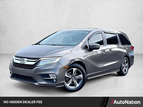 Used 2018 Honda Odyssey Touring image 1