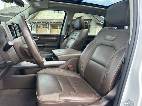Used 2025 RAM 1500 Limited w/ Bed Utility Group AWD/4WD image 34