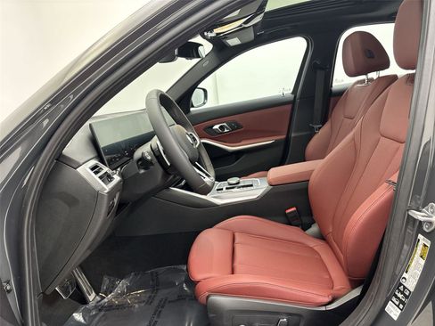 New 2026 BMW 330i xDrive Sedan w/ M Sport Package image 25