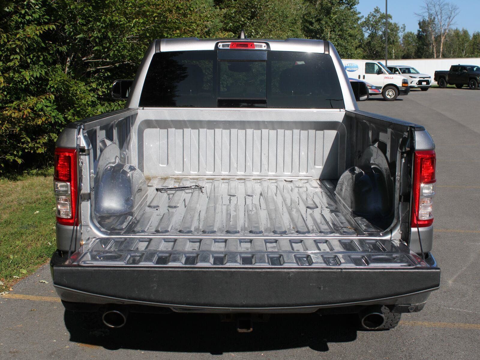 Used 2021 RAM 1500 Big Horn AWD/4WD image 7