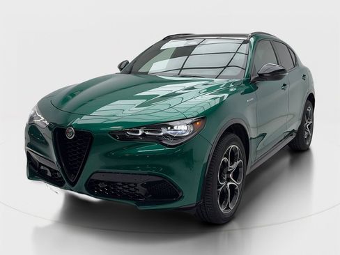 New 2026 Alfa Romeo Stelvio Sprint w/ Convenience Package AWD/4WD image 4