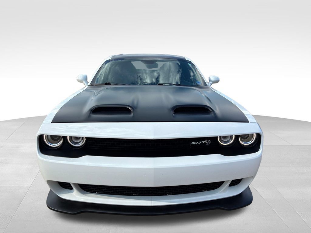 Used 2022 Dodge Challenger SRT Hellcat w/ Plus Package RWD image 9