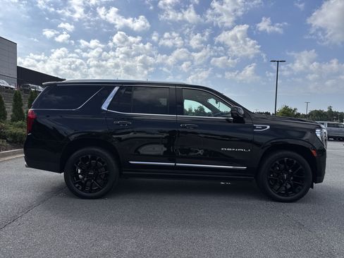 Used 2022 GMC Yukon Denali AWD/4WD image 11