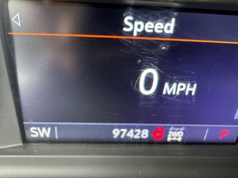 Used 2022 Chevrolet Silverado 3500 LT w/ Convenience Package image 56