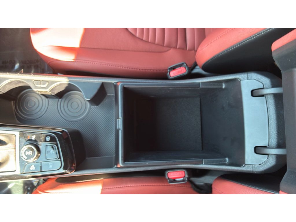 Used 2024 Kia Sportage SX AWD/4WD image 28