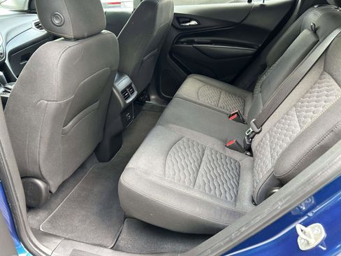 Used 2020 Chevrolet Equinox LT FWD image 16