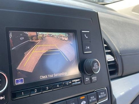 Used 2020 Honda Odyssey LX image 16