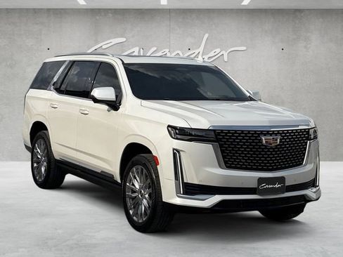 Used 2021 Cadillac Escalade Premium Luxury w/ Driver Assist Tech Package RWD image 2