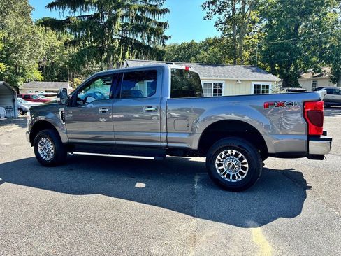 Used 2022 Ford F250 XLT w/ XLT Premium Package image 9