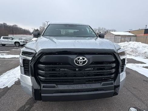 New 2026 Toyota Tundra SR image 12