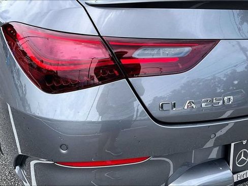 Used 2025 Mercedes-Benz CLA 250 image 27