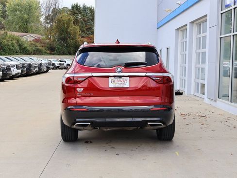 Certified 2024 Buick Enclave Premium image 9