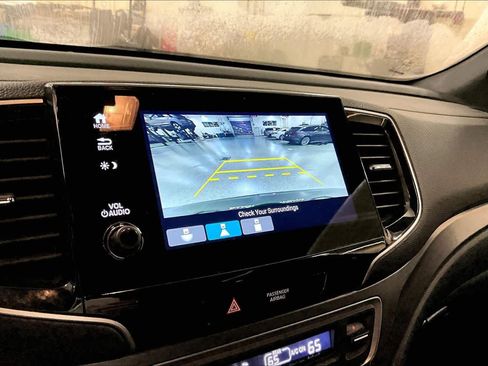 Used 2021 Honda Passport Sport image 30