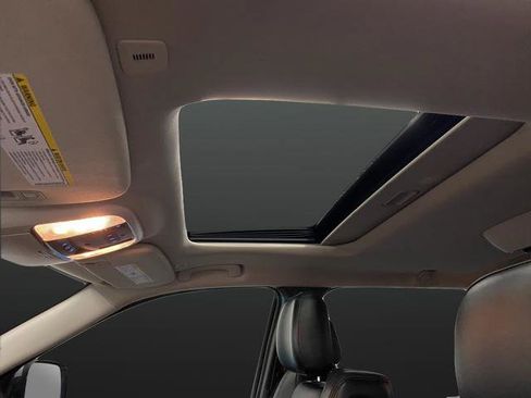 Used 2019 Dodge Durango GT image 7