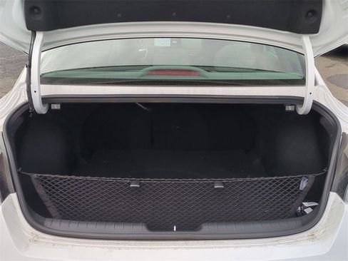 Certified 2025 Hyundai Elantra SEL image 26