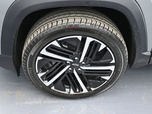 New 2026 Chevrolet Equinox RS w/ Convenience Package III image 22