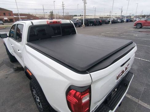 Used 2023 GMC Canyon AT4 w/ AT4 Premium Package image 31