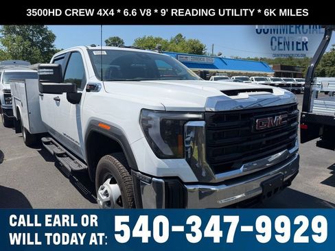 Used 2026 GMC Sierra 3500 Pro w/ Convenience Package AWD/4WD image 1