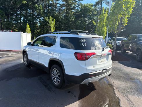 Used 2017 GMC Acadia SLE w/ Driver Alert Package I AWD/4WD image 7