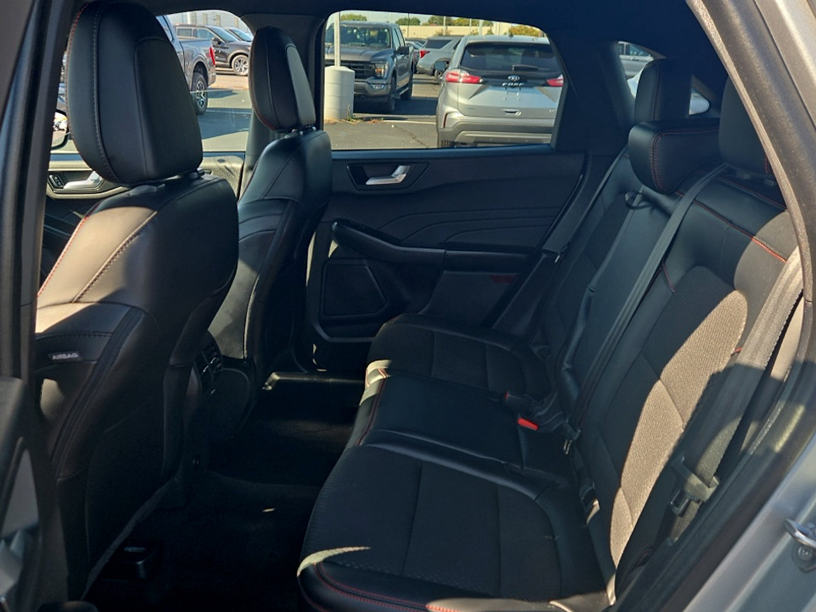 Used 2023 Ford Escape ST-Line AWD/4WD image 21