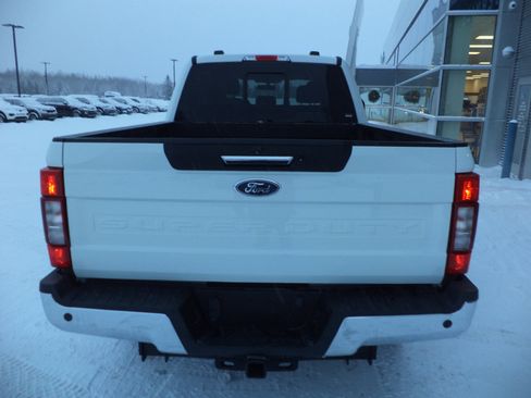 Used 2022 Ford F250 Lariat image 5