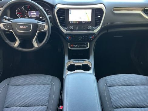 Used 2023 GMC Acadia SLE w/ Driver Convenience Package FWD image 16