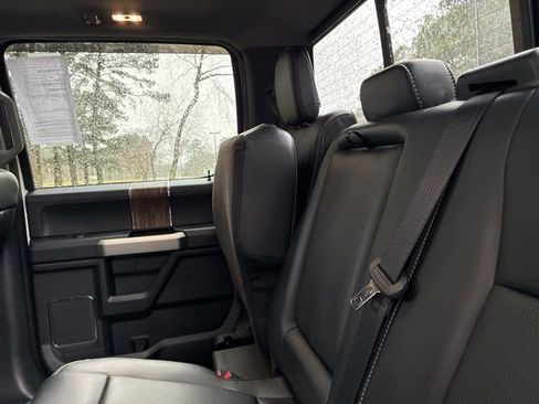 Used 2020 Ford F150 Lariat image 22