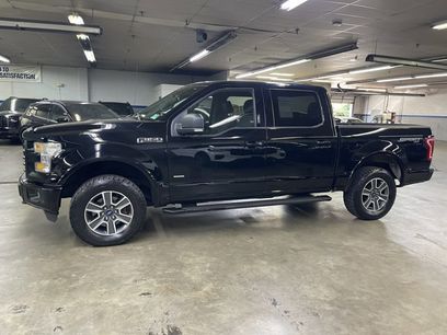 Used 2016 Ford F150 XLT w/ Equipment Group 301A Mid