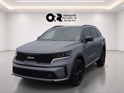 Used 2022 Kia Sorento SX AWD/4WD image 2