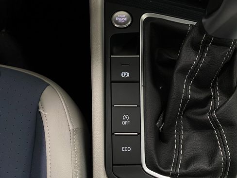 New 2026 Volkswagen Jetta SE FWD image 23